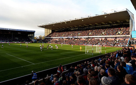 阿扎尔和卡 阿扎尔和卡